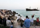 درخواست گردشگران و ساکنین جزیره کیش  برای نجات کشتی یونانی